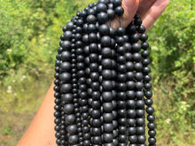 Charger l'image dans la galerie, Perles en shungite entre 4 et 10mm