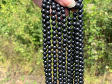 Charger l'image dans la galerie, Perles en shungite entre 4 et 10mm