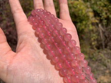 Charger l'image dans la galerie, Perles en quartz à inclusions de mica entre 4 et 12mm QMD