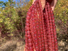 Charger l'image dans la galerie, Perles en quartz à inclusions de mica entre 4 et 10mm QMT