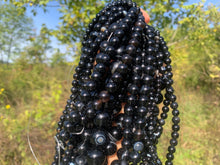 Charger l'image dans la galerie, Perles en onyx entre 4 et 14mm