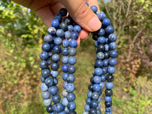 Charger l'image dans la galerie, Perles en dumortiérite entre 4 et 8mm