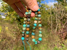 Charger l'image dans la galerie, Perles en turquoise entre 6 et 10mm