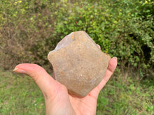 Charger l'image dans la galerie, Cristal de roche brut de Madagascar