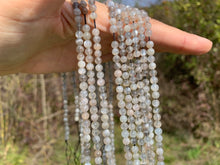 Charger l'image dans la galerie, Perles en pierre de lune grise 4mm PLGU