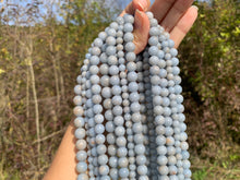 Charger l'image dans la galerie, Perles en angélite entre 6 et 10mm AU