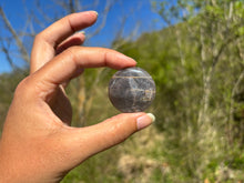 Charger l'image dans la galerie, Microcline / Pierre de lune 5