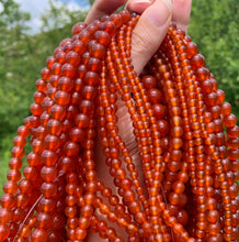 Charger l'image dans la galerie, Perles en cornaline entre 4 et 14mm