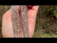 Charger et lire la vidéo dans la visionneuse de la Galerie, Perles en pierre de lune grise 4mm PLGD