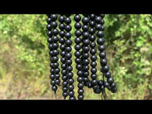 Charger et lire la vidéo dans la visionneuse de la Galerie, Perles en shungite entre 4 et 10mm