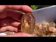 Charger et lire la vidéo dans la visionneuse de la Galerie, Citrine brut 12