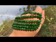Charger et lire la vidéo dans la visionneuse de la Galerie, Perles en jade néphrite vert