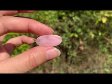 Charger et lire la vidéo dans la visionneuse de la Galerie, Opale Commune Rose 20