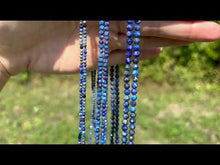Charger et lire la vidéo dans la visionneuse de la Galerie, Perles en lapis-lazuli facettées entre 2 et 4mm