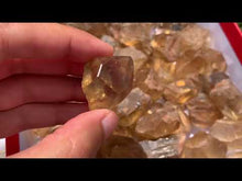 Charger et lire la vidéo dans la visionneuse de la Galerie, Citrine brut 43