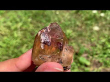 Charger et lire la vidéo dans la visionneuse de la Galerie, Réservé Citrine brut 58