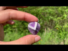 Charger et lire la vidéo dans la visionneuse de la Galerie, Améthyste chevrons 61