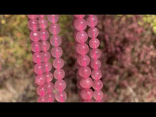 Charger et lire la vidéo dans la visionneuse de la Galerie, Perles en quartz à inclusions de mica entre 4 et 12mm QMD