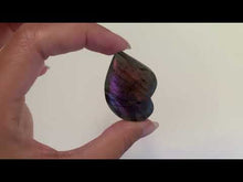 Charger et lire la vidéo dans la visionneuse de la Galerie, VENDU Labradorite 124