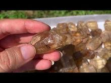 Charger et lire la vidéo dans la visionneuse de la Galerie, Citrine brut 26