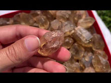 Charger et lire la vidéo dans la visionneuse de la Galerie, Citrine brut 61