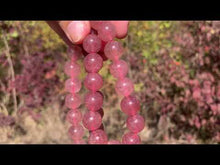 Charger et lire la vidéo dans la visionneuse de la Galerie, Perles en quartz à inclusions de mica entre 4 et 12mm QMD