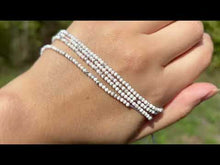 Charger et lire la vidéo dans la visionneuse de la Galerie, Perles en howlite facettées entre 2 et 4mm