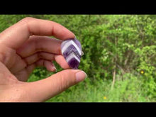 Charger et lire la vidéo dans la visionneuse de la Galerie, Améthyste chevrons 69