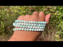 Charger et lire la vidéo dans la visionneuse de la Galerie, Perles en aragonite bleue