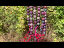 Charger et lire la vidéo dans la visionneuse de la Galerie, Perles en rubis cyanite entre 6 et 8mm