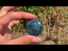 Charger et lire la vidéo dans la visionneuse de la Galerie, Apatite bleue 23