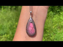 Charger et lire la vidéo dans la visionneuse de la Galerie, Bélière martelée