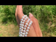 Charger et lire la vidéo dans la visionneuse de la Galerie, Perles de culture blanches, forme plus ovale