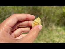 Charger et lire la vidéo dans la visionneuse de la Galerie, Calcite jaune 18