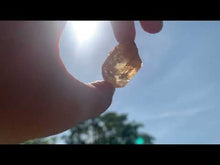 Charger et lire la vidéo dans la visionneuse de la Galerie, Citrine brut 96
