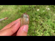 Charger et lire la vidéo dans la visionneuse de la Galerie, Citrine brut 65