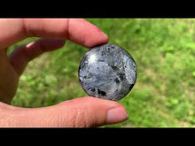 Charger et lire la vidéo dans la visionneuse de la Galerie, Larvikite 16