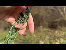 Charger et lire la vidéo dans la visionneuse de la Galerie, Perles en rubis zoisite entre 2 et 4mm