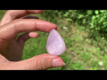 Charger et lire la vidéo dans la visionneuse de la Galerie, Kunzite 22