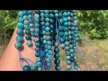 Charger et lire la vidéo dans la visionneuse de la Galerie, Perles en apatite entre 6 et 10mm ABU