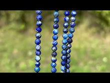 Charger et lire la vidéo dans la visionneuse de la Galerie, Perles en lapis-lazuli facettées entre 2 et 4mm