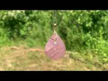 Charger et lire la vidéo dans la visionneuse de la Galerie, Bélière coeur penché, taille moyenne (argentée, dorée, rosée)