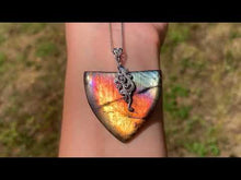 Charger et lire la vidéo dans la visionneuse de la Galerie, Bélière coup de coeur