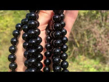 Charger et lire la vidéo dans la visionneuse de la Galerie, Perles en agate noire entre 4 et 20mm