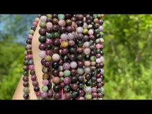 Charger et lire la vidéo dans la visionneuse de la Galerie, Perles en tourmaline multicolore entre 6 et 8mm