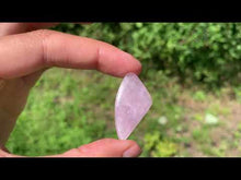 Charger et lire la vidéo dans la visionneuse de la Galerie, Kunzite 24