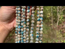 Charger et lire la vidéo dans la visionneuse de la Galerie, Perles en jaspe K2 entre 6 et 10mm