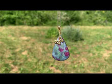 Charger et lire la vidéo dans la visionneuse de la Galerie, Bélière papillon de taille moyenne (argentée, dorée, rosée)