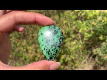 Charger et lire la vidéo dans la visionneuse de la Galerie, Rubis Zoïsite (Anyolite) 20