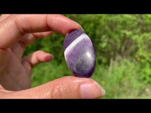 Charger et lire la vidéo dans la visionneuse de la Galerie, Améthyste chevrons 70